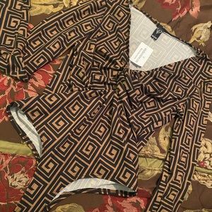 Windsor Bodysuit Size Medium long sleeve